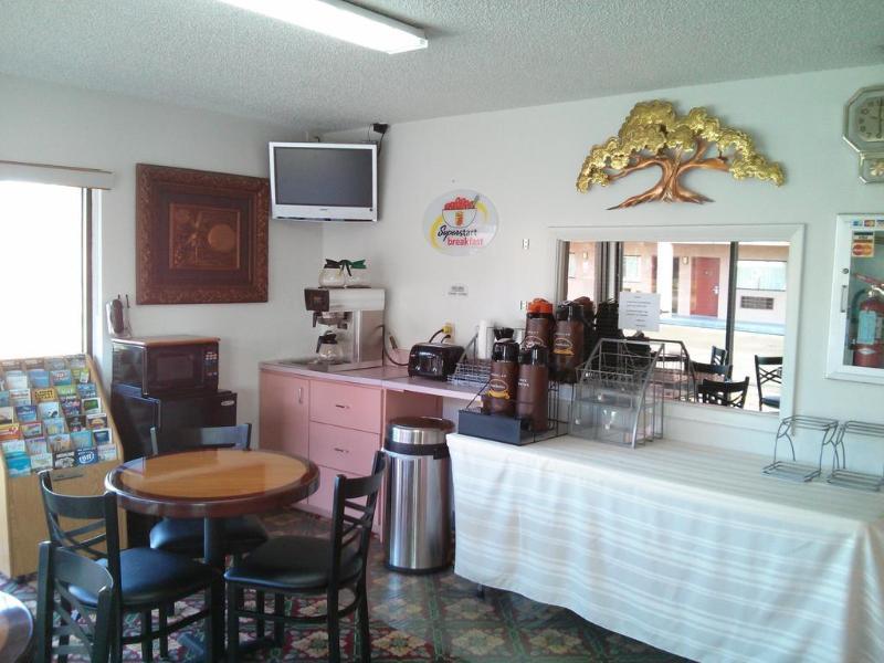 Redfinn Inn Fort Pierce Exterior foto